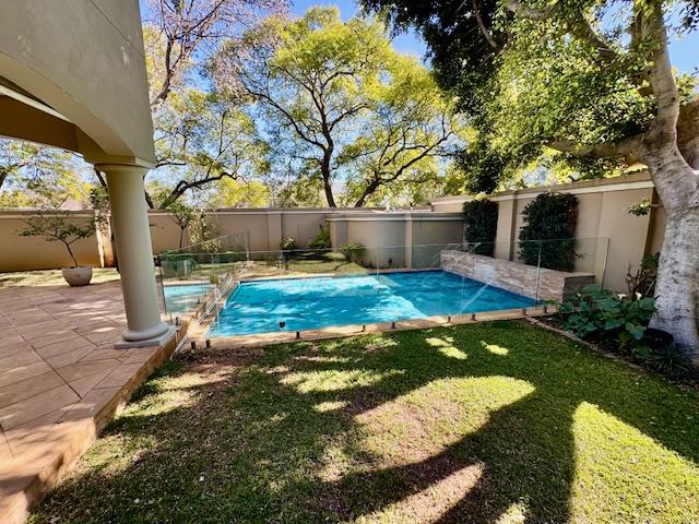 To Let 3 Bedroom Property for Rent in Hurlingham Gauteng