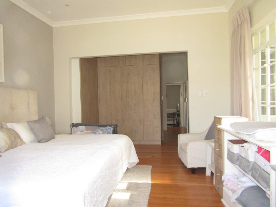 5 Bedroom Property for Sale in Percelia Estate Gauteng