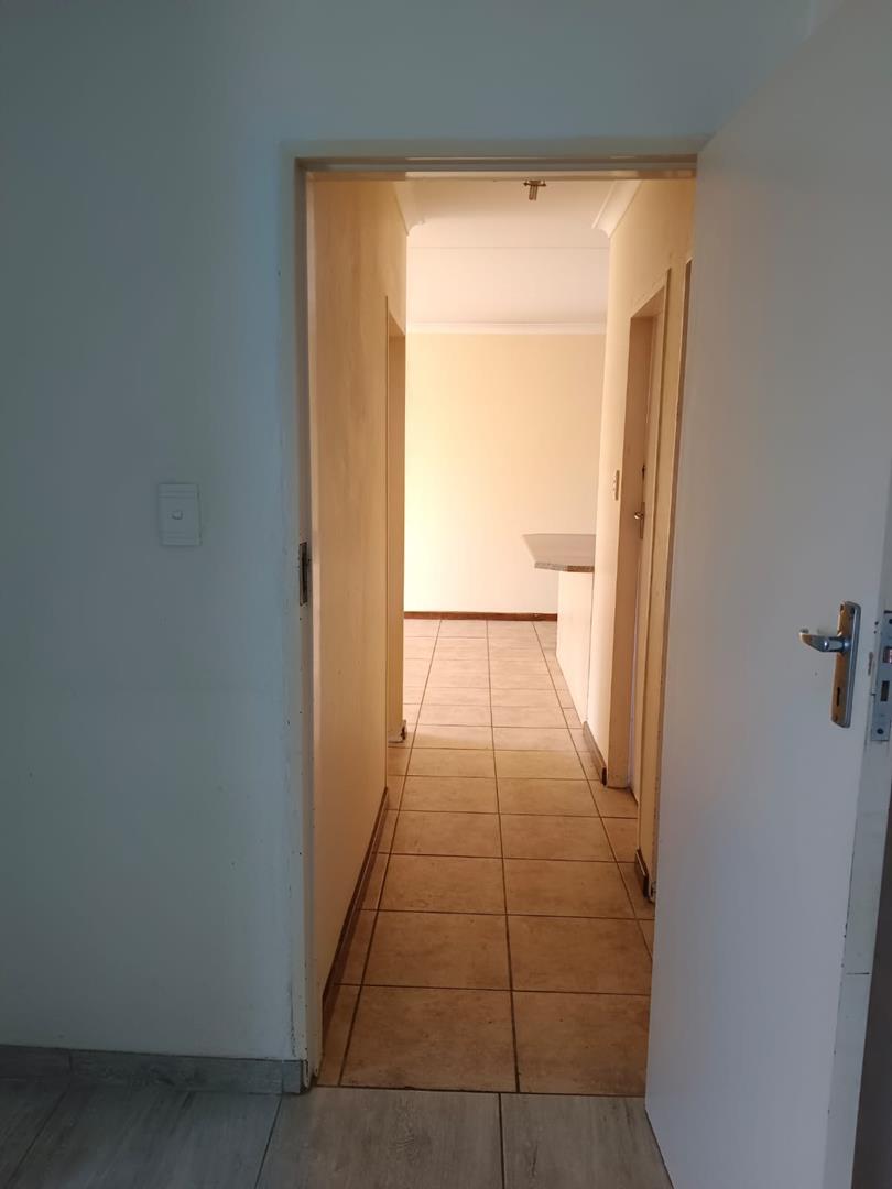 3 Bedroom Property for Sale in Corlett Gardens Gauteng