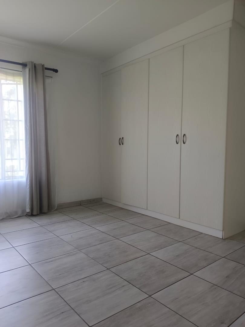 3 Bedroom Property for Sale in Corlett Gardens Gauteng