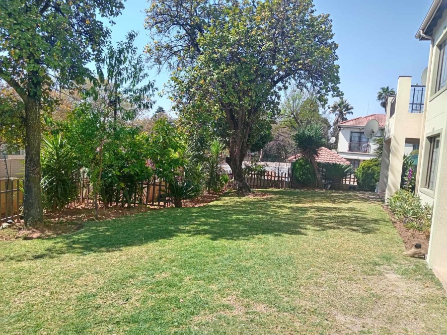 3 Bedroom Property for Sale in Corlett Gardens Gauteng