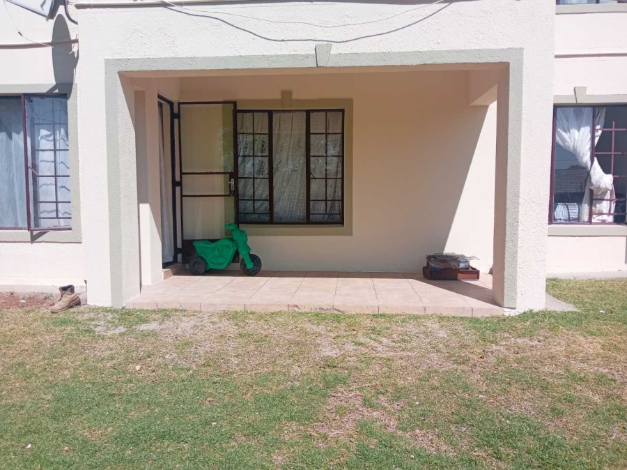3 Bedroom Property for Sale in Corlett Gardens Gauteng