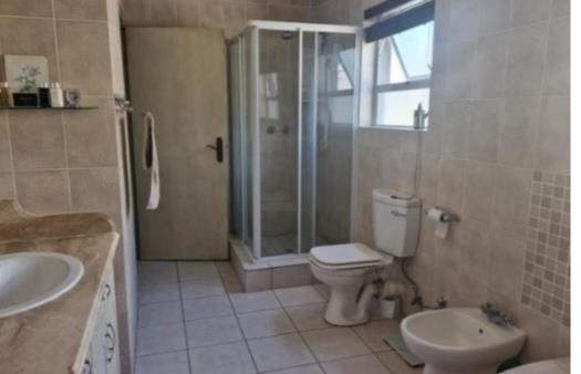 To Let 3 Bedroom Property for Rent in Sandown Gauteng