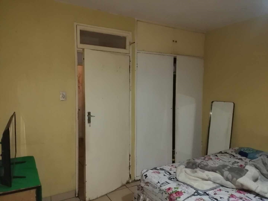 2 Bedroom Property for Sale in Berea Gauteng