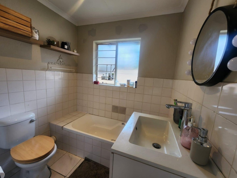 To Let 2 Bedroom Property for Rent in Northwold Gauteng