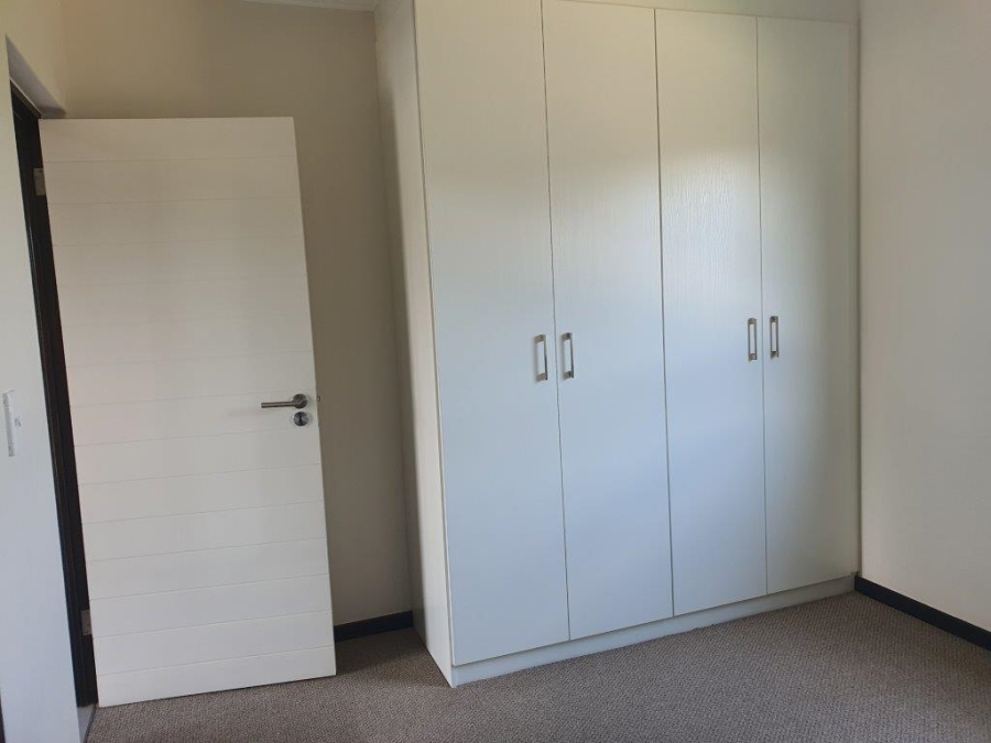To Let 2 Bedroom Property for Rent in Jackal Creek Golf Estate Gauteng