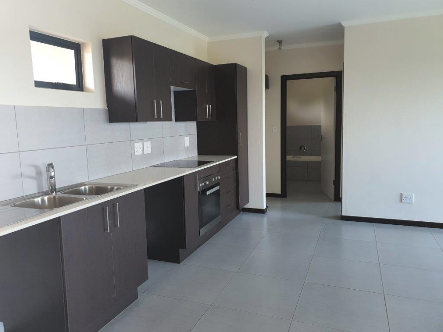 To Let 2 Bedroom Property for Rent in Jackal Creek Golf Estate Gauteng