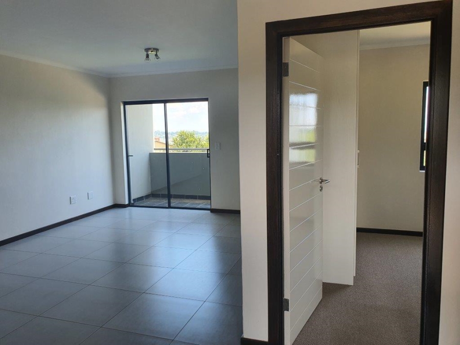 To Let 2 Bedroom Property for Rent in Jackal Creek Golf Estate Gauteng