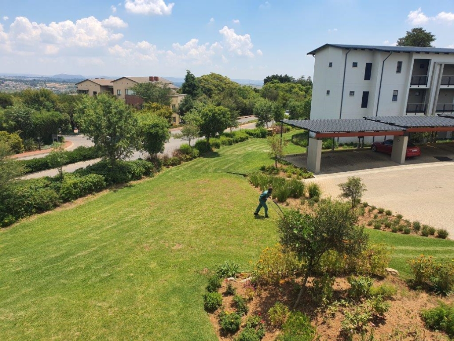 To Let 2 Bedroom Property for Rent in Jackal Creek Golf Estate Gauteng