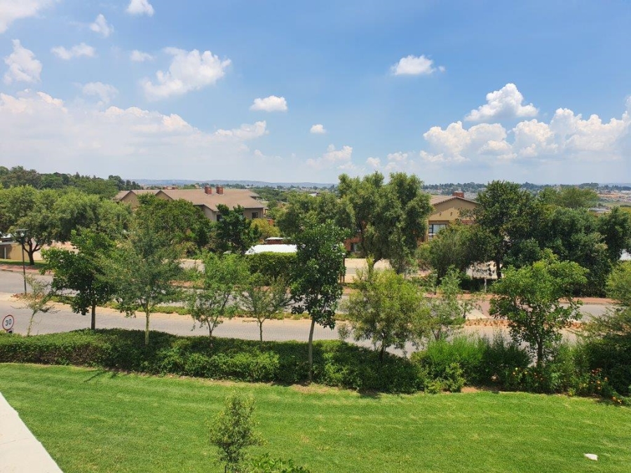 To Let 2 Bedroom Property for Rent in Jackal Creek Golf Estate Gauteng