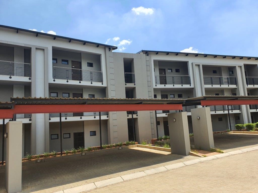 To Let 2 Bedroom Property for Rent in Jackal Creek Golf Estate Gauteng