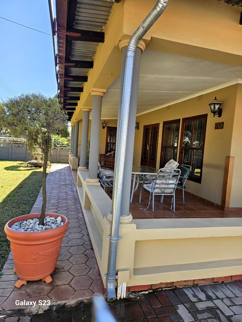 5 Bedroom Property for Sale in Pretoria North Gauteng