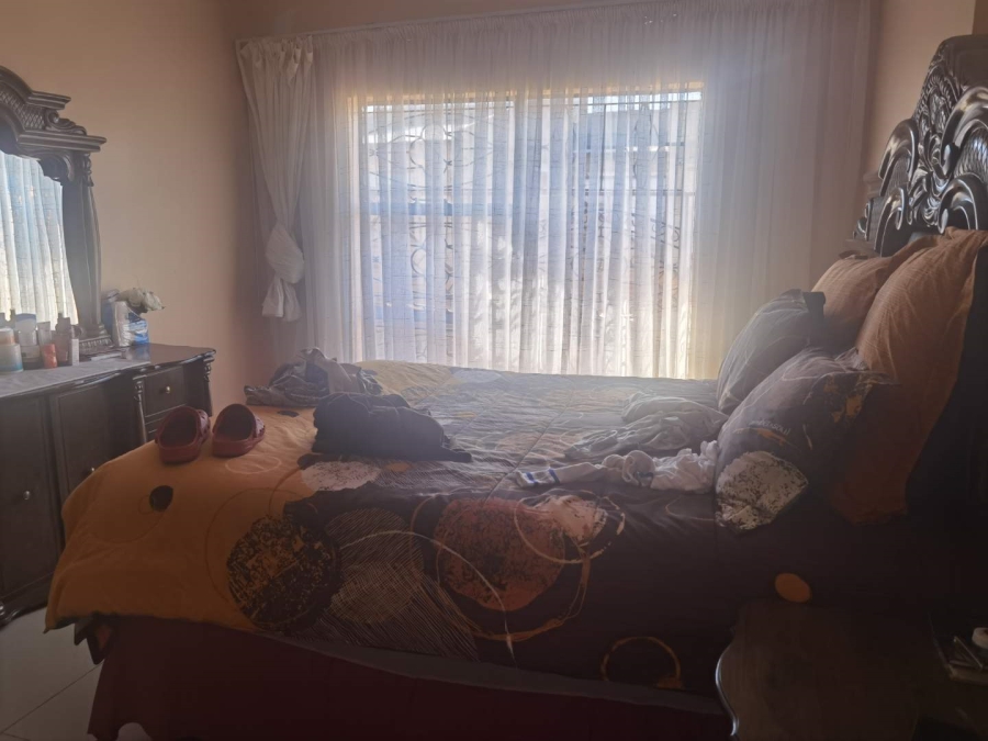 3 Bedroom Property for Sale in Langaville Gauteng