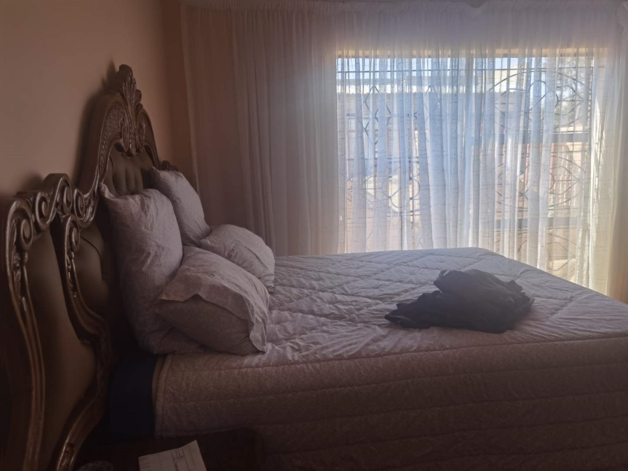 3 Bedroom Property for Sale in Langaville Gauteng