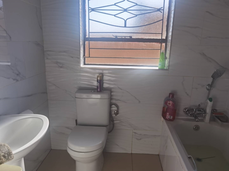3 Bedroom Property for Sale in Langaville Gauteng