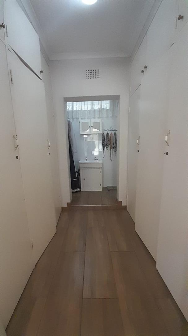 3 Bedroom Property for Sale in Glen Marais Gauteng