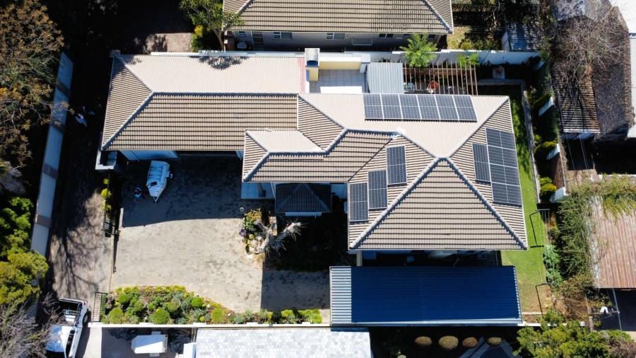 4 Bedroom Property for Sale in Baileys Muckleneuk Gauteng