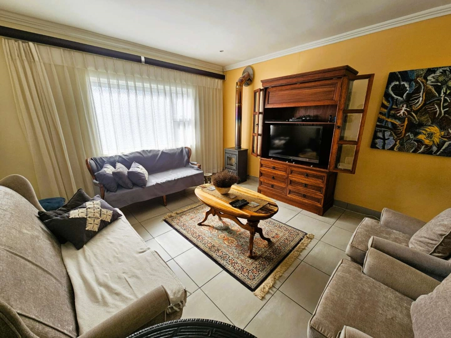 4 Bedroom Property for Sale in Baileys Muckleneuk Gauteng
