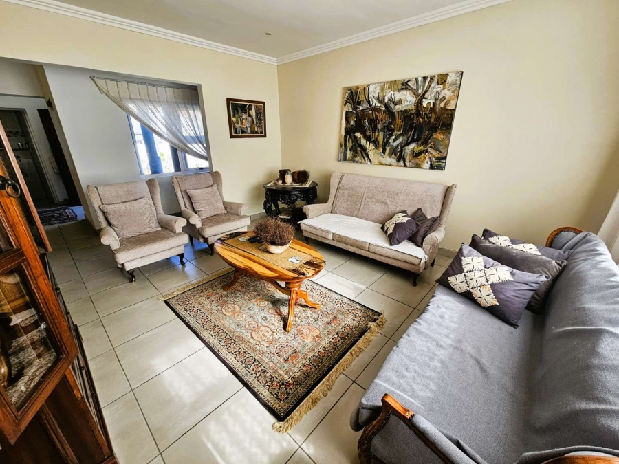 4 Bedroom Property for Sale in Baileys Muckleneuk Gauteng