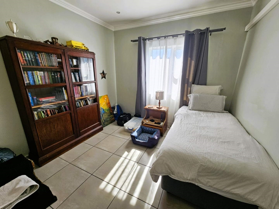 4 Bedroom Property for Sale in Baileys Muckleneuk Gauteng