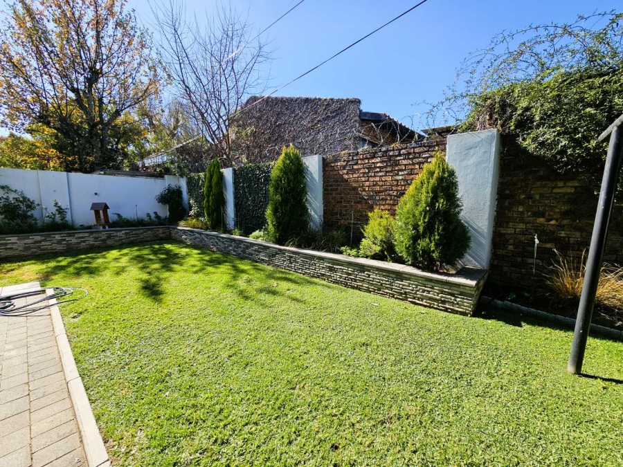 4 Bedroom Property for Sale in Baileys Muckleneuk Gauteng
