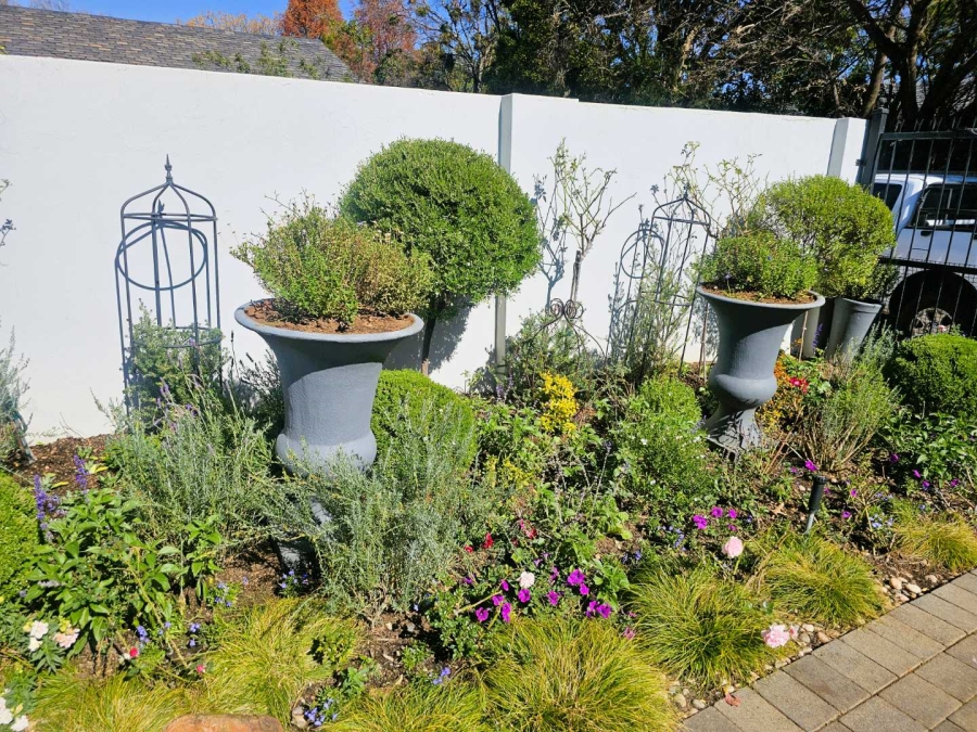 4 Bedroom Property for Sale in Baileys Muckleneuk Gauteng