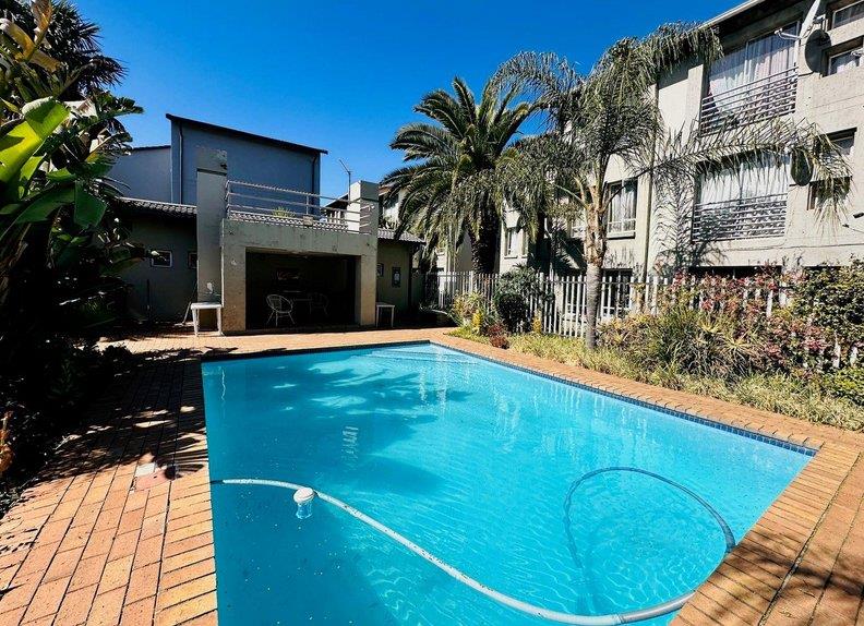 To Let 2 Bedroom Property for Rent in Verwoerdpark Gauteng