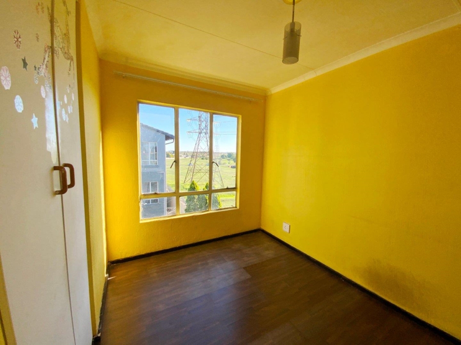 To Let 2 Bedroom Property for Rent in Verwoerdpark Gauteng