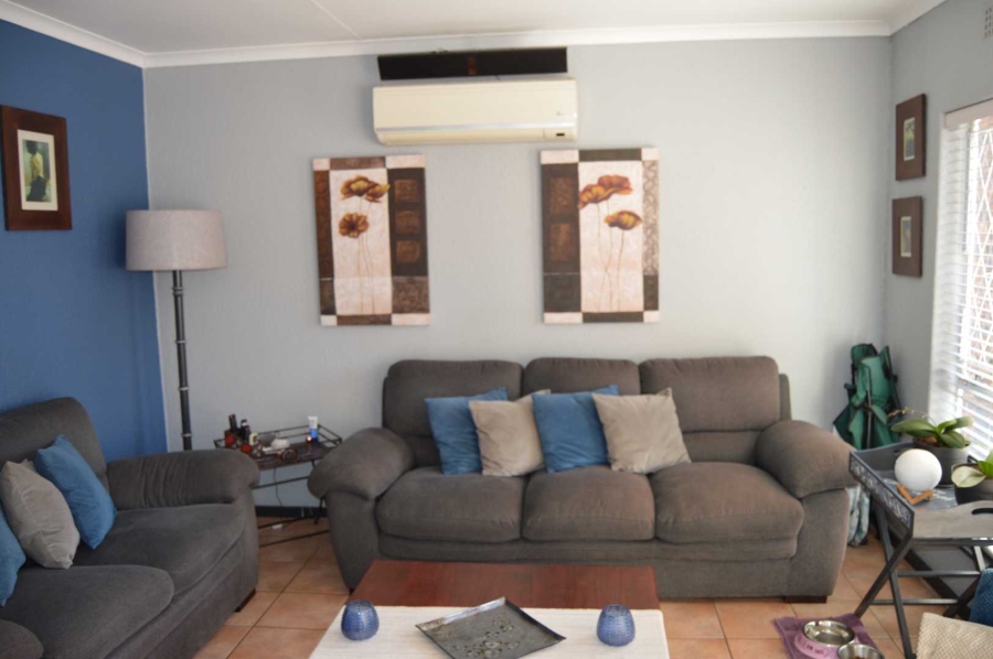 3 Bedroom Property for Sale in Brackenhurst Gauteng