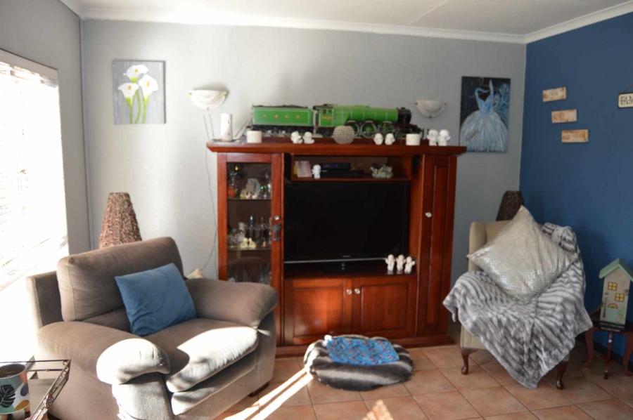 3 Bedroom Property for Sale in Brackenhurst Gauteng