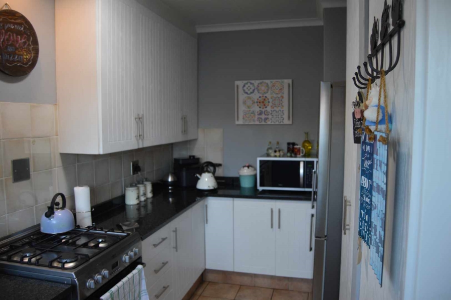 3 Bedroom Property for Sale in Brackenhurst Gauteng