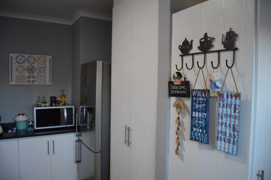 3 Bedroom Property for Sale in Brackenhurst Gauteng