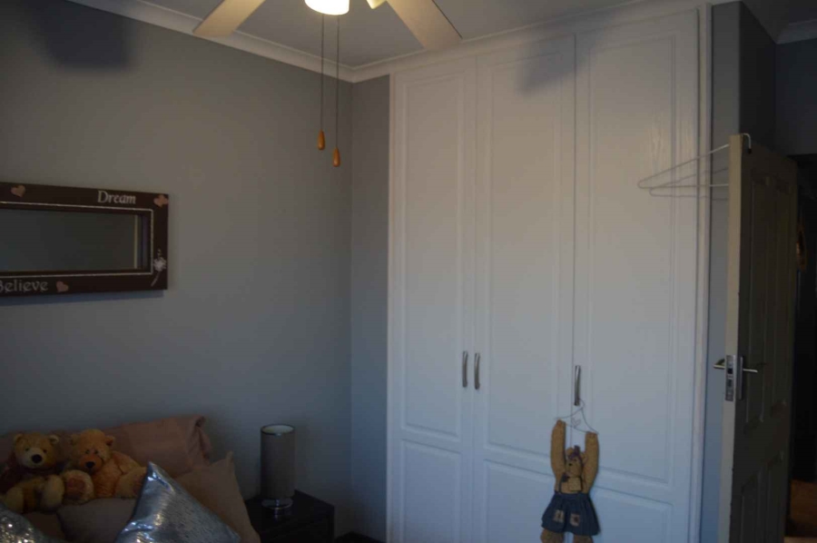 3 Bedroom Property for Sale in Brackenhurst Gauteng