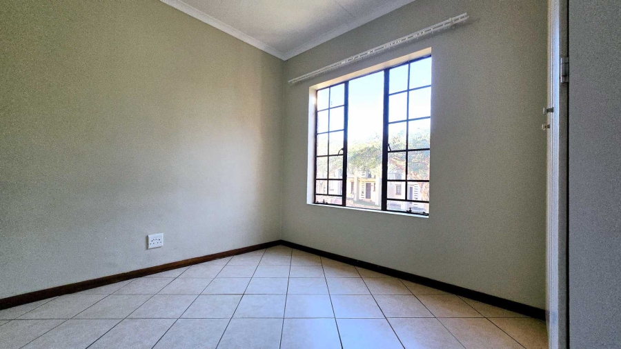 2 Bedroom Property for Sale in Mooikloof Ridge Gauteng