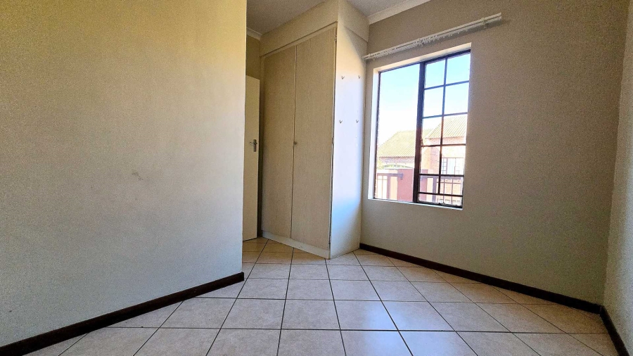 2 Bedroom Property for Sale in Mooikloof Ridge Gauteng
