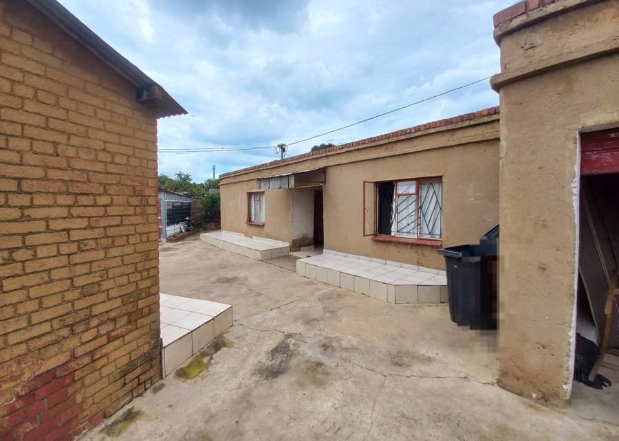 2 Bedroom Property for Sale in Atteridgeville Gauteng