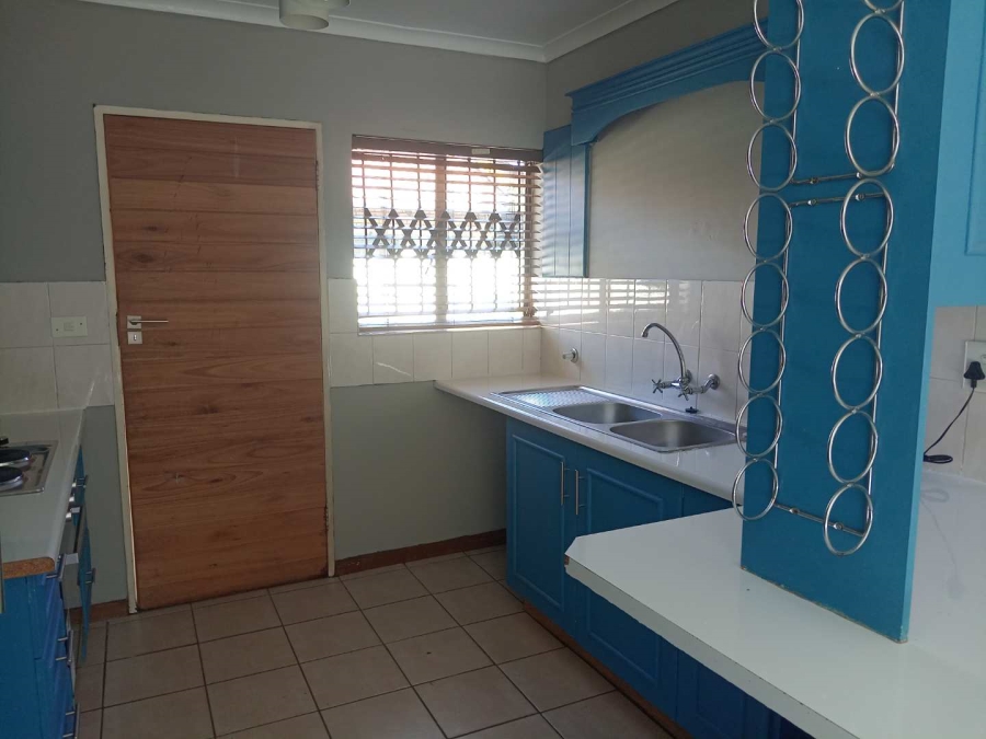 2 Bedroom Property for Sale in Die Wilgers Gauteng