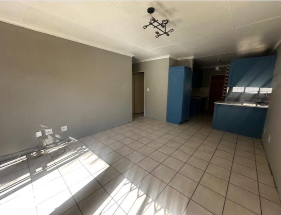 2 Bedroom Property for Sale in Die Wilgers Gauteng