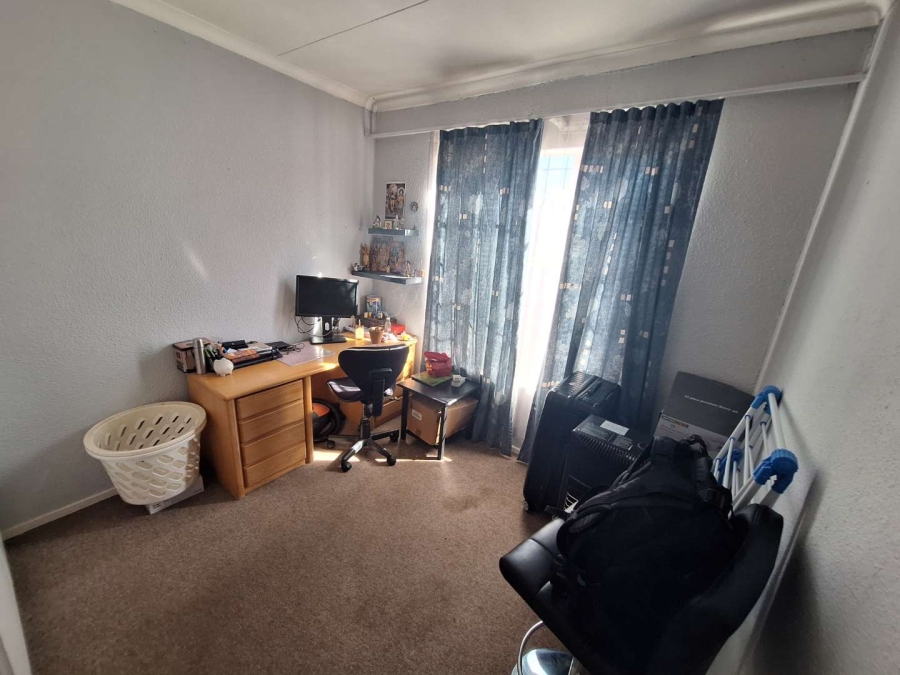 To Let 2 Bedroom Property for Rent in Allens Nek Gauteng