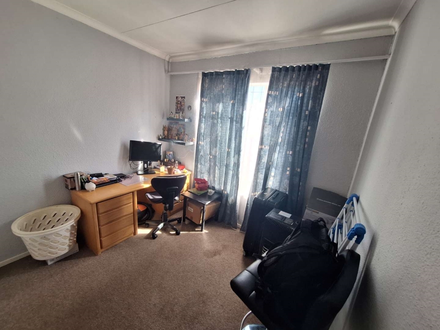 To Let 2 Bedroom Property for Rent in Allens Nek Gauteng