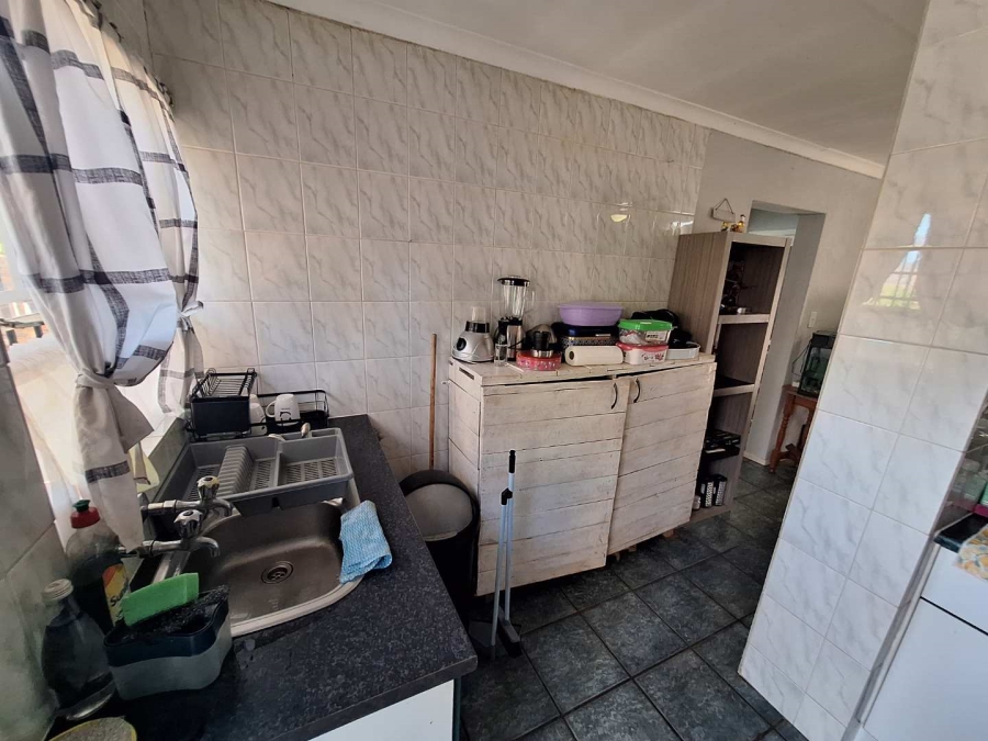 To Let 2 Bedroom Property for Rent in Allens Nek Gauteng
