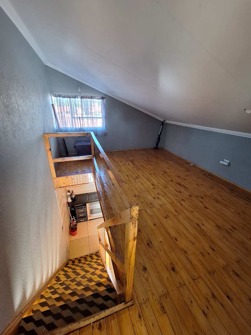 To Let 2 Bedroom Property for Rent in Weltevreden Park Gauteng