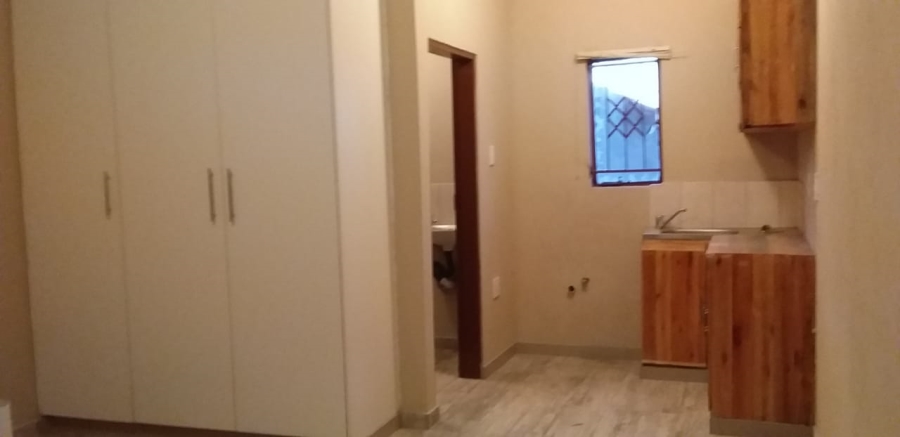 8 Bedroom Property for Sale in Cosmo City Gauteng