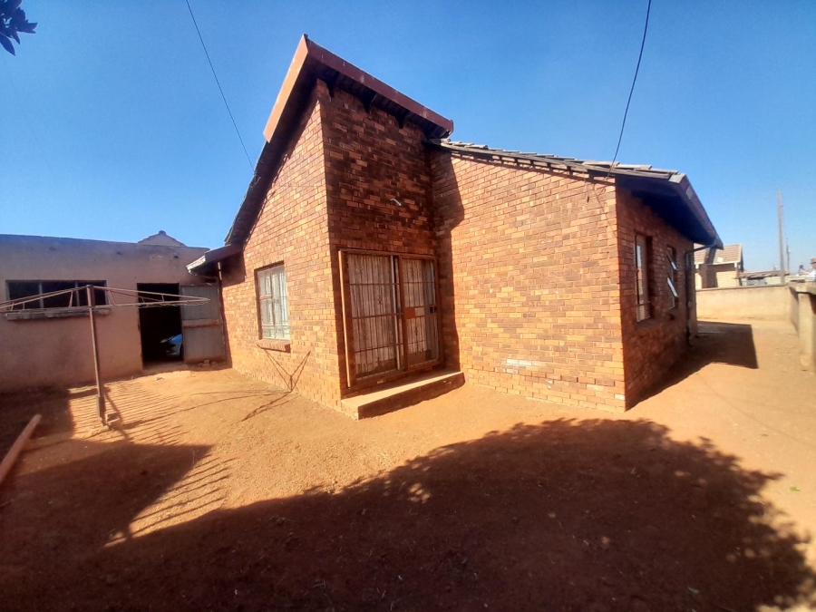 3 Bedroom Property for Sale in Soshanguve WW Gauteng