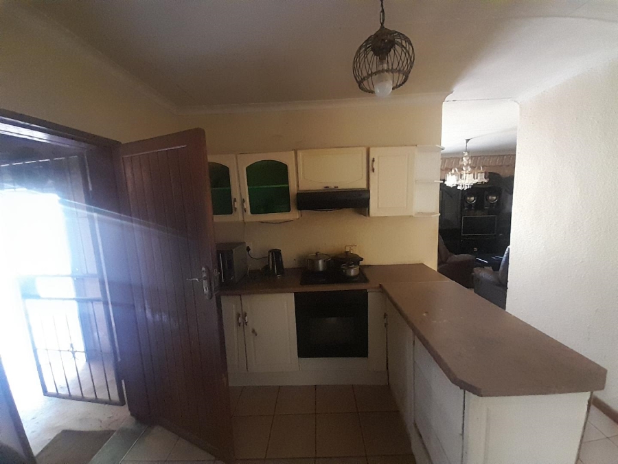 3 Bedroom Property for Sale in Soshanguve WW Gauteng