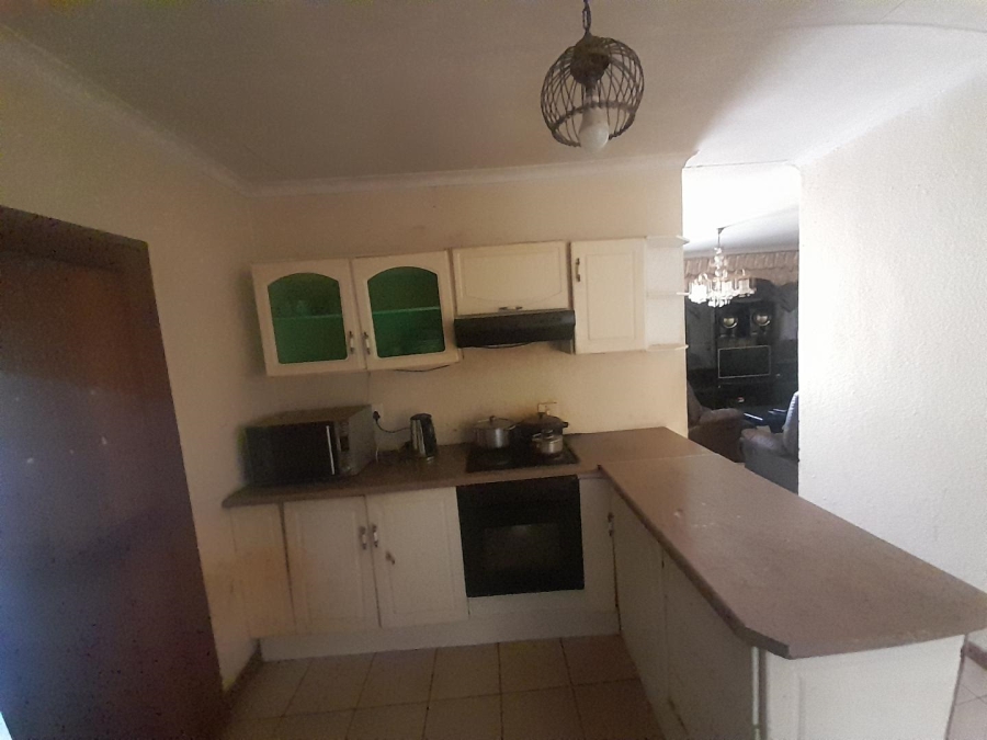 3 Bedroom Property for Sale in Soshanguve WW Gauteng