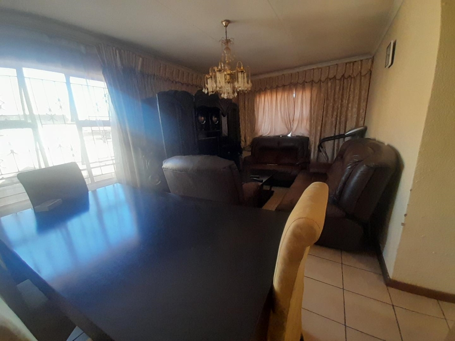 3 Bedroom Property for Sale in Soshanguve WW Gauteng