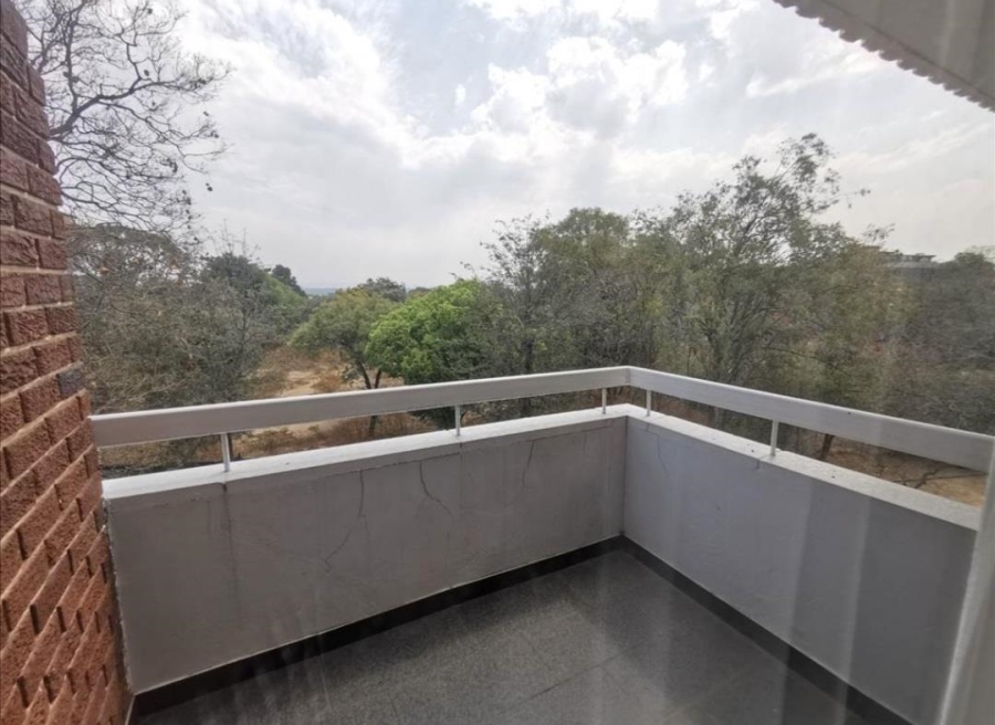 3 Bedroom Property for Sale in Illovo Gauteng