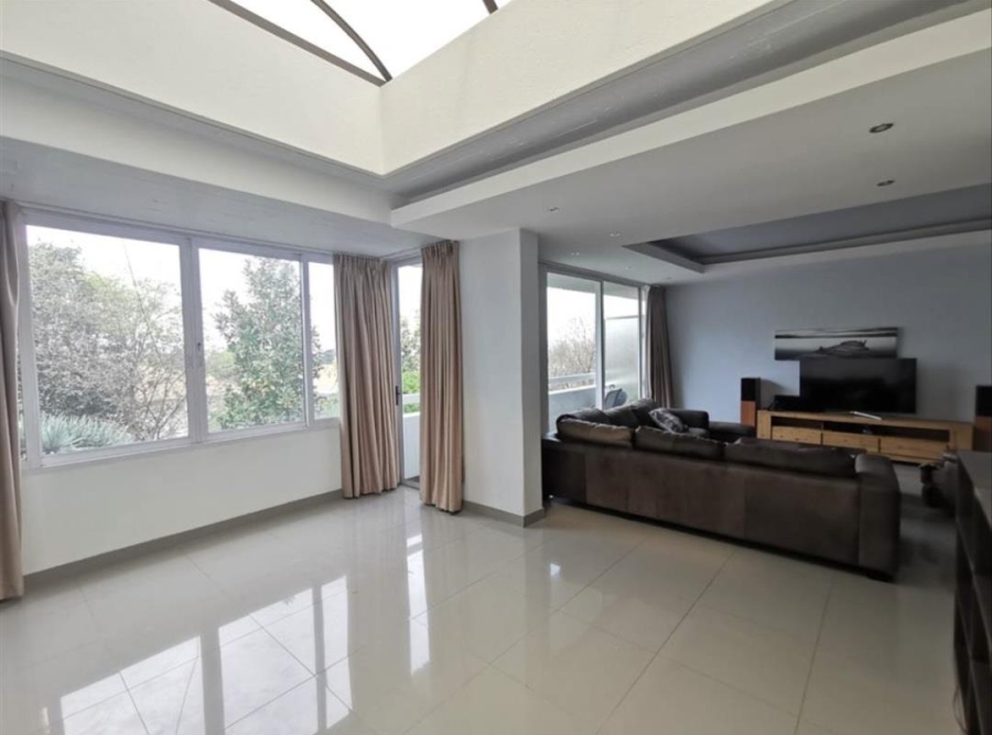 3 Bedroom Property for Sale in Illovo Gauteng