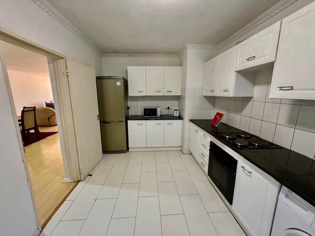 To Let 3 Bedroom Property for Rent in Morningside Gauteng